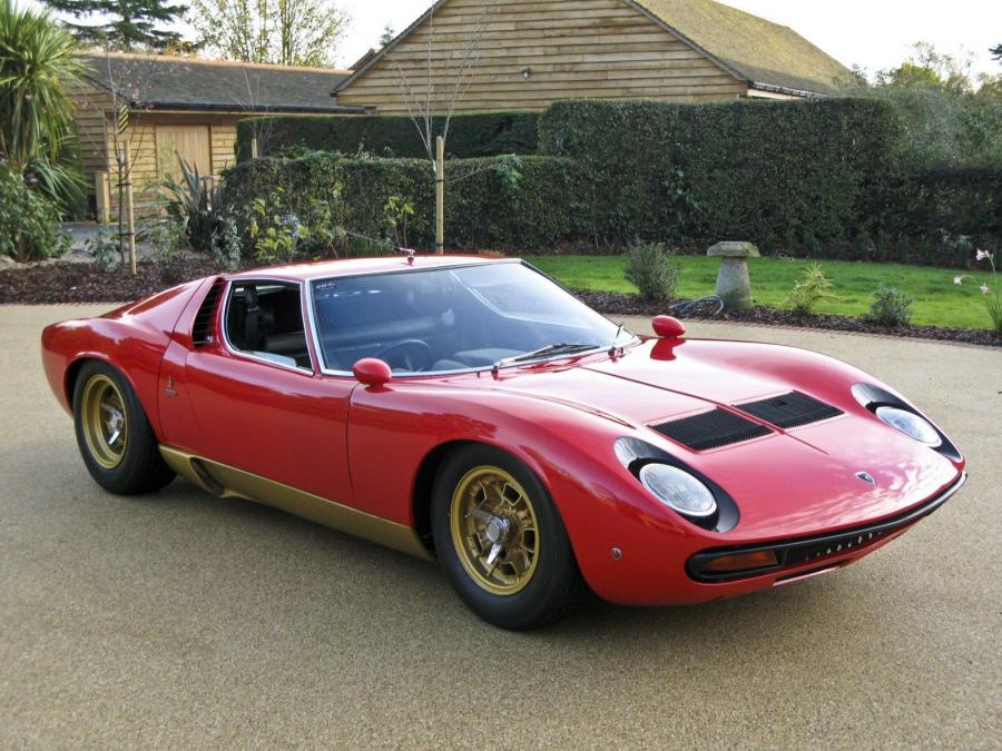  Lamborghini Miura SV 1972 года  (фото 6 из 8)